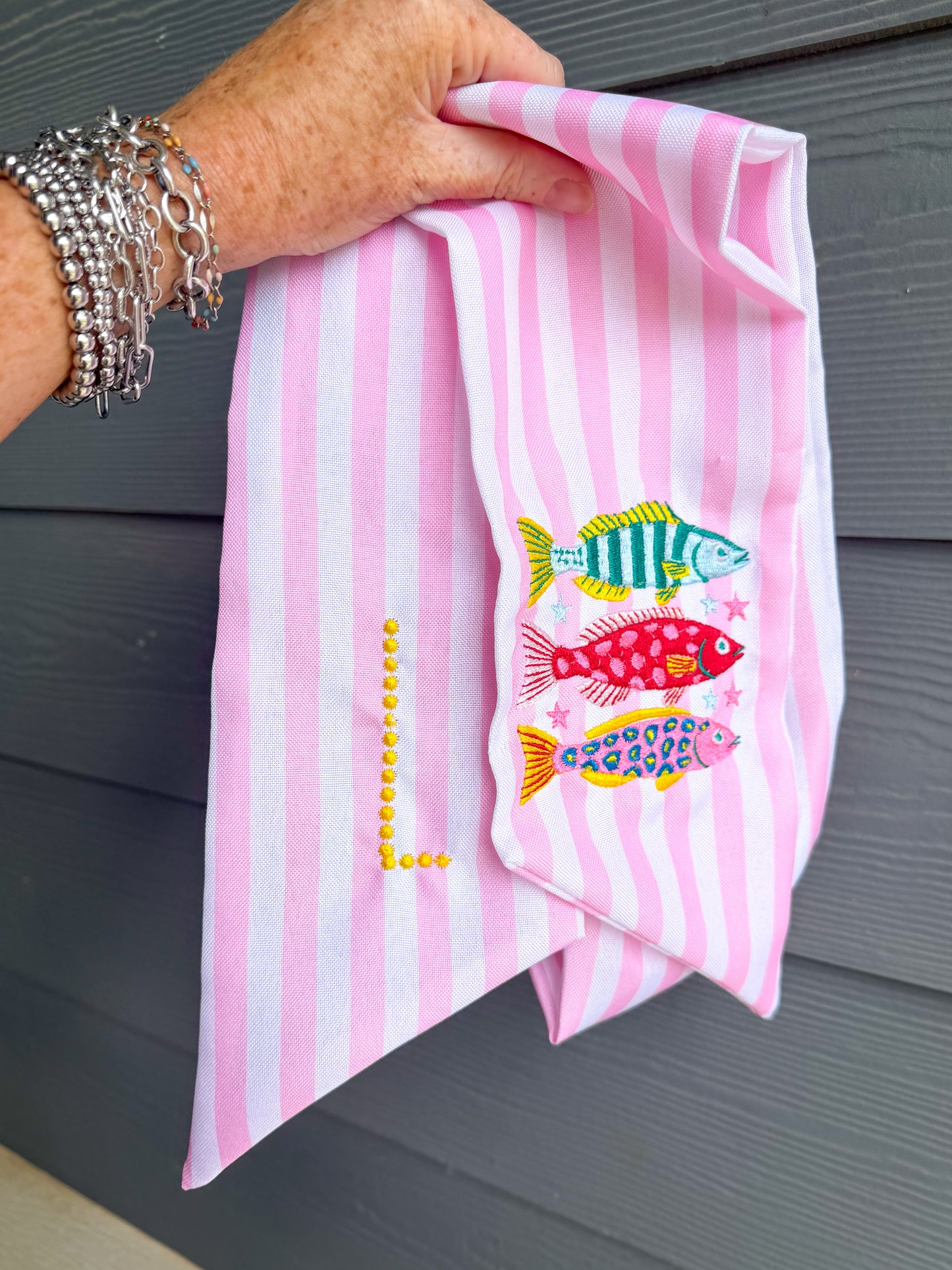 FUNKY FISH WREATH SASH